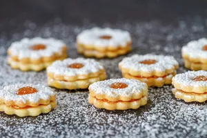 Für Spitzbuben, Mailänderli und Co. braucht es viel Butter. Bitte nur aus Schweizer Milch, fordert Uniterre. (Bild Pixabay)