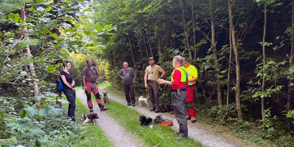 VET_ASP_Hundefu__hrer Ab Herbst ist die erste Thurgauer ASP-Hundestaffel einsatzbereit