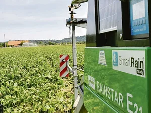 Moderne GPS-Regner können auch eine Dreiecksfläche gleichmässig beregnen, wenn die Feldgrenzen bekannt sind.