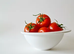 Tomaten wurden in der EU letztes Jahr am meisten verkauft. Viele davon mussten aus Drittstaaten importiert werden. (Bild Pixabay)