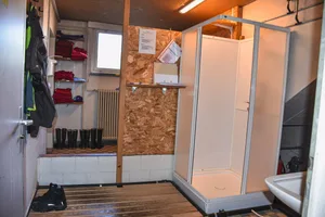 Unterstützung bei weiteren Massnahmen zur Biosicherheit bietet der Schweinegesundheitsdienst der Suisag. Bild: SGD