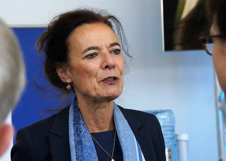 5ec96d99b56affe11864dd2b117e9d4a2086aafb Louise Fresco, Präsidentin der Universität Wageningen, fordert Informationen, die Brücken schlägt zwischen Landwirtschaft, Wissenschaft und Gesellschaft - billiger Boulevard schadet allen. (Bild lid/mr)