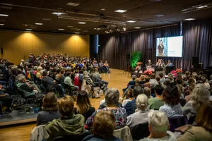 Der "Tag der Bäuerinnen" an der Olma war gut besucht: Rund 500 Frauen und einige Männer sassen im Publikum.