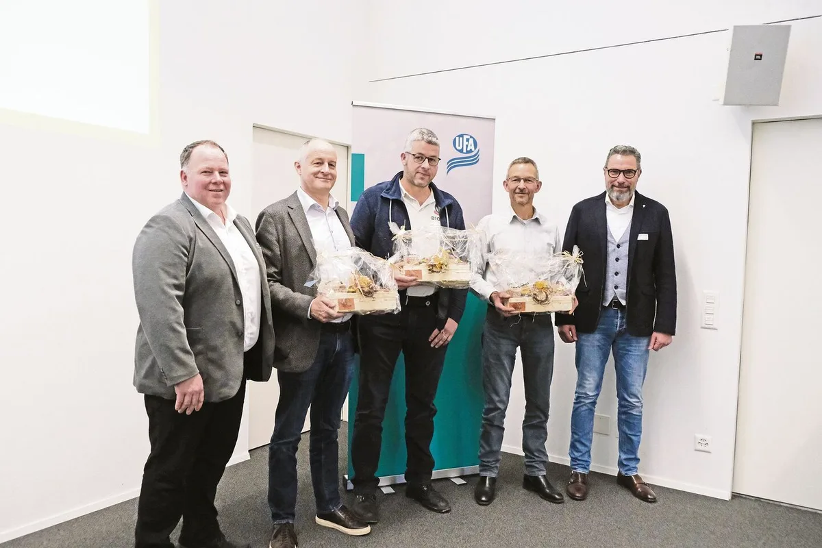 02a5eb3fbaaa405fc0439d6a926429d7f4df1eb384cccdb59fc9873f3dc99317 Die Referenten der Tagung: Rolf Steffen, Heinz Mollet, Beat Gerber, Urs Brändli und Paul Steiner (v. l. n. r.).
