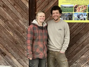 Marc und Marlene Nyffenegger betreiben in Herdern eine Schälmühle und einen Landwirtschaftsbetrieb mit Ackerbau.