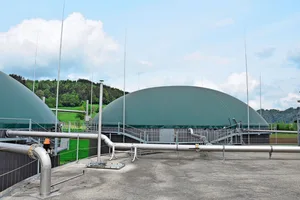 Im Vergleich zu konventioneller Hofdüngerlagerung werde in Biogasanlagen 90 Prozent der Methanemissionen reduziert, sagt der Fachmann von Ökostrom Schweiz.