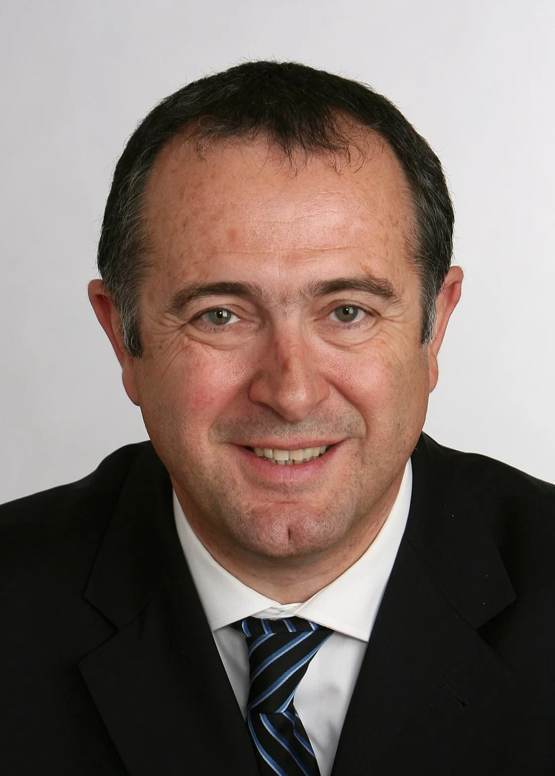 3ee3f466895cbde1867f6a27bfe27d73df349a1f Der neue Landwirtschaftsminister in Frankreich heisst Didier Guillaume. (Bild Christian2607)