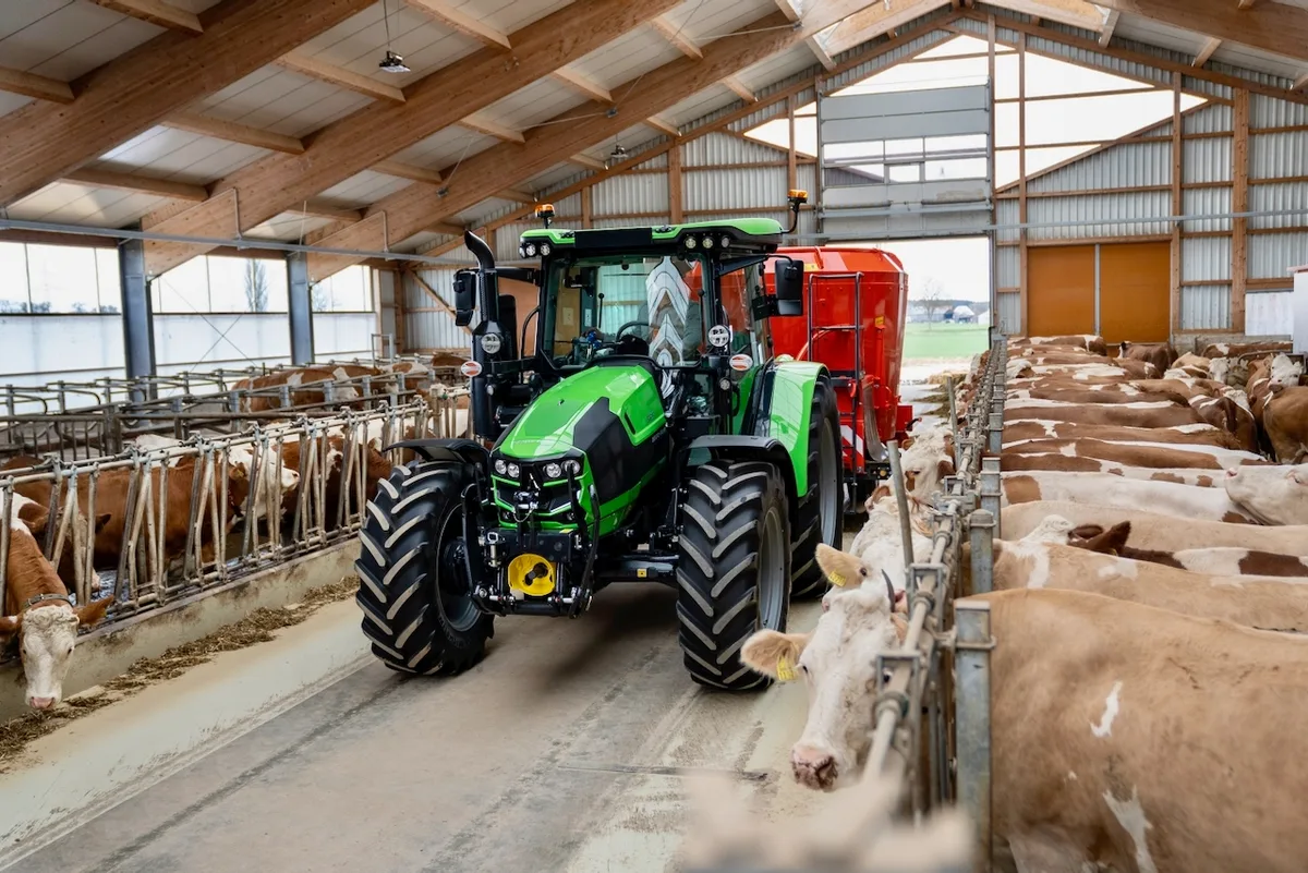 9c4bab0a1770c933c907d5f388a6bd70dcef6951 Deutz-Fahr hat die «kleine» Serie 5 seiner Traktoren von 95 bis 126 P erneuert. (Bild: Deutz-Fahr)