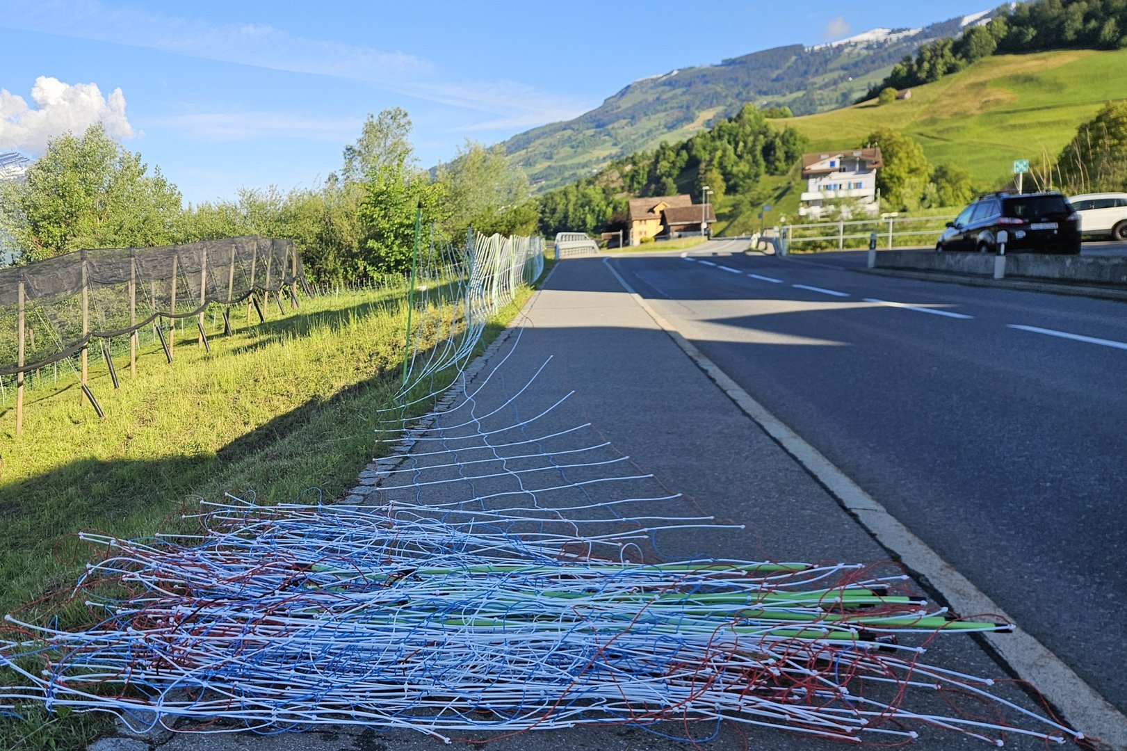 Zäune zerstört? Besser die Polizei mit einbeziehen