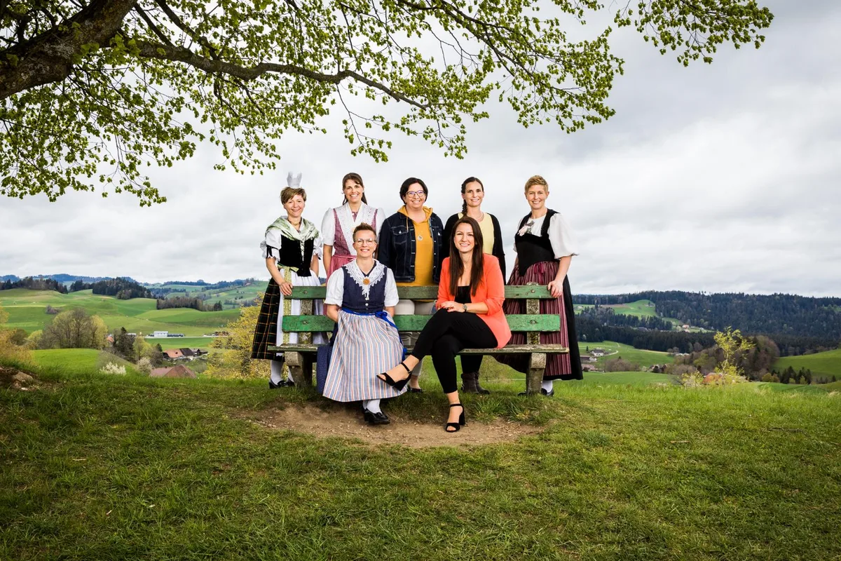 LFK_22_gruppenbild Diese Landfrauen laden 2022 zu regionalen Genüssen ein
