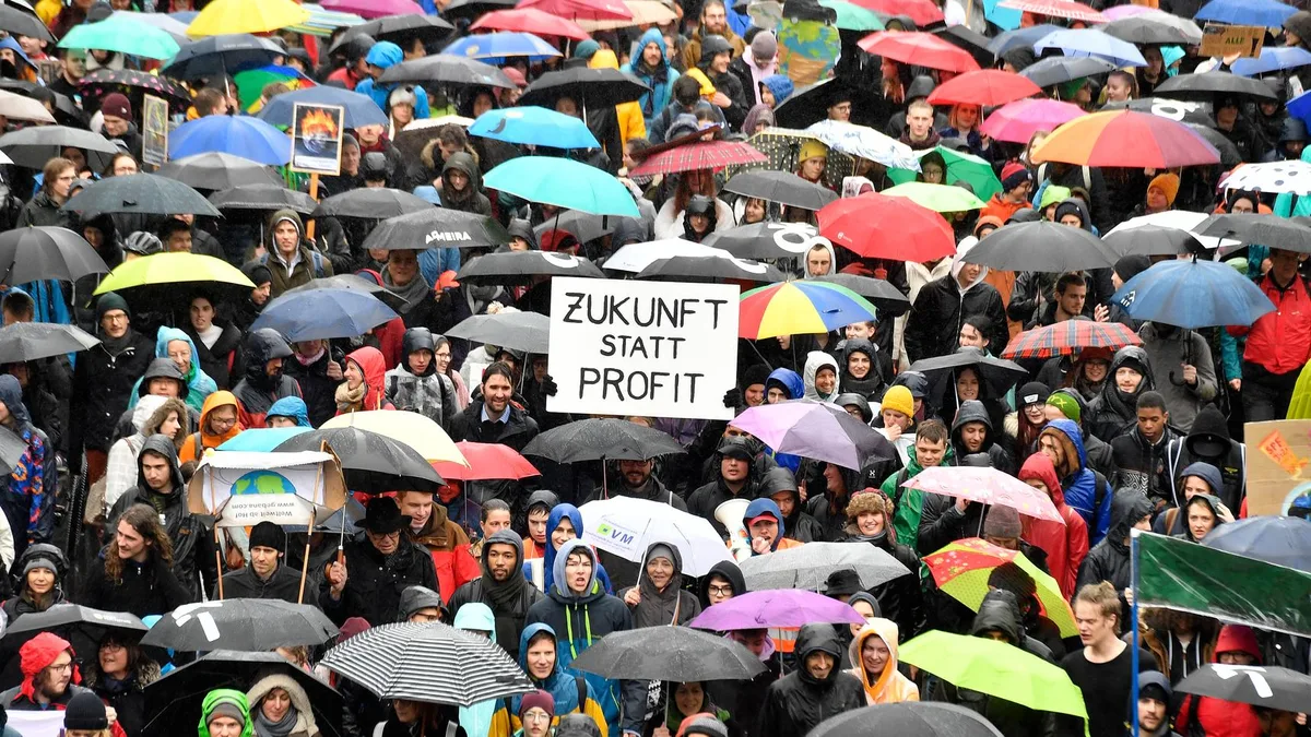9f4836a6d237aa341790f65b04ca900f8da305ea Auch wer sich nicht am Klimastreik beteiligt, ist von der Notwendigkeit überzeugt, zeigt eine Umfrage der Universität und Pädagogischen Hochschule Bern. (Bild NZZ)