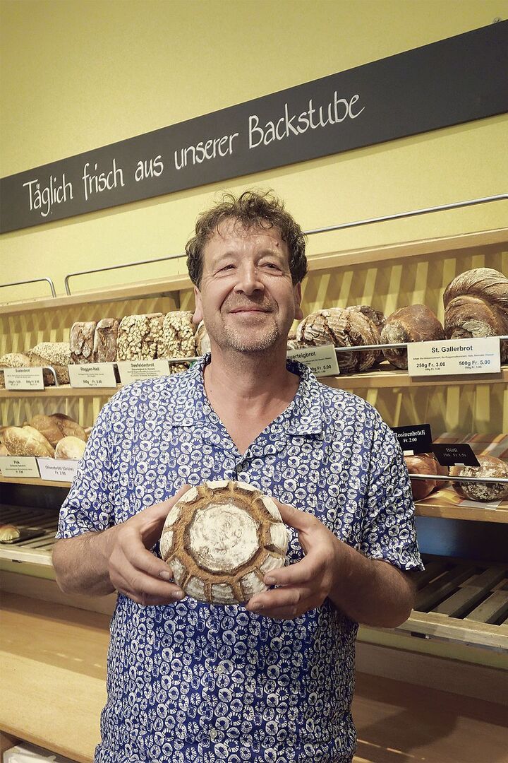 Hanspeter Landert ist stolz auf das Wyneggbrot. Durch die lange Teigführung sei es sehr aromatisch und bekömmlich.
