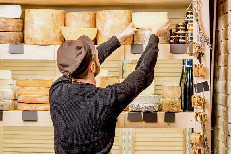 Symbolbild von einem Käse-Sommelier.