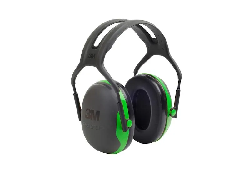 22f046534b0ea7cbd2765bf33c53d3742b4dca01 Gehörschutz tragen kann Tinnitus vorbeugen. Man geht nämlich davon aus, dass er die Folge eines Gehörverlusts ist. (Bild BUL)