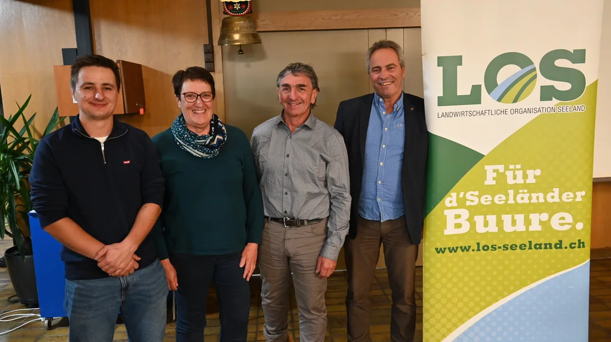 Cédric_Mathys_wurde_neu_begrüsst__Therese_Tschannen_aus_dem_Vorstand_verabschiedet._Vizepräsident_Bruno_Martin_und_Präsident_Martin_Schlup_wünschen_sich_jedoch_weitere_Vorstandskolleginnen_und_-kollegen__v._l.__ Nachwuchs gesucht: «Nicht zuhause sitzen und fluchen»