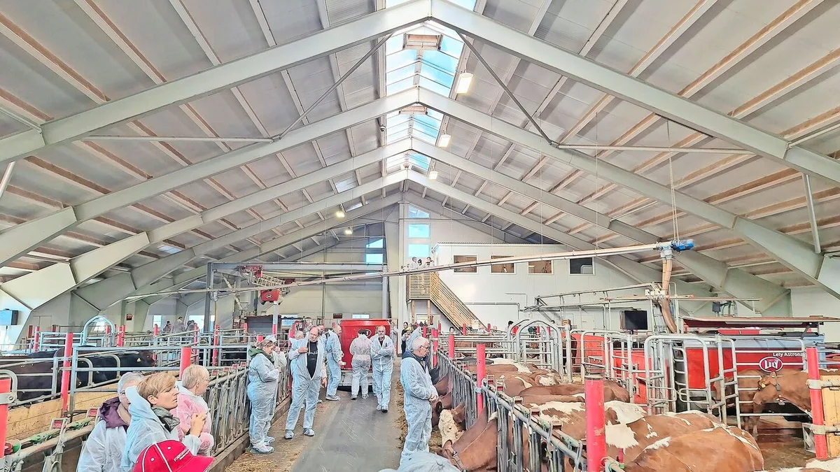 Zu Besuch bei Berufskollegen: Die Teilnehmenden der Lely-Reise haben einen Einblick in mehrere norwegische Betriebe erhalten.
