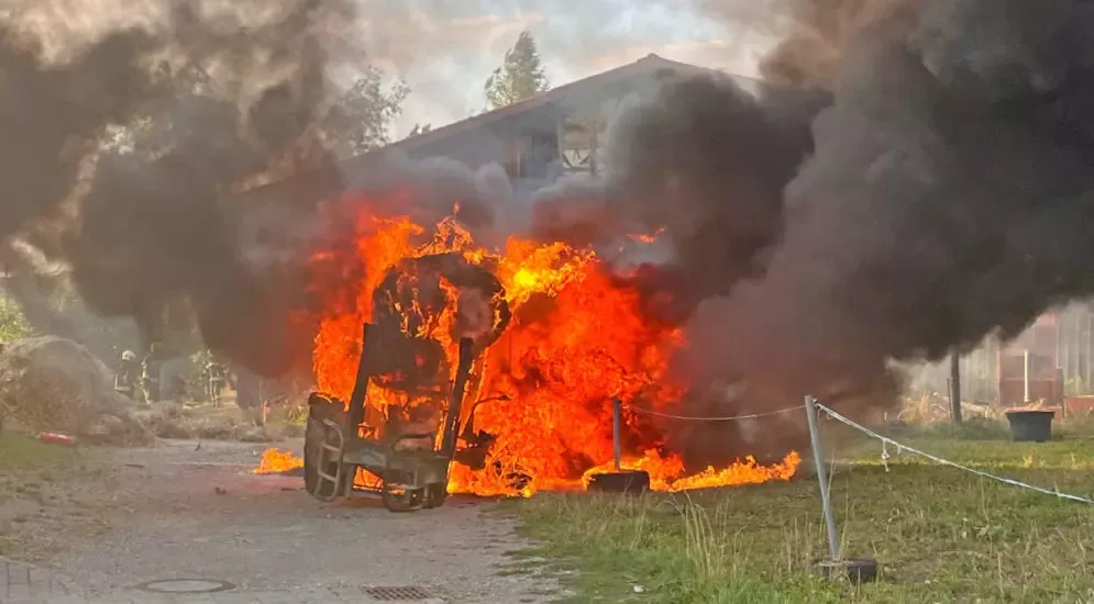 traktor_vollbrand Bisher weniger tödliche Unfälle in der Landwirtschaft im Jahr 2023