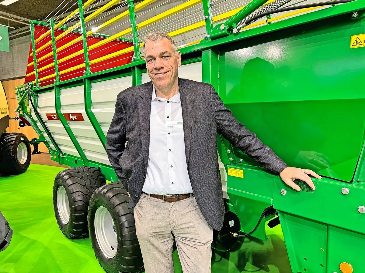 db7ad61f00d1c7fbc5c1da8b94d986ff50b8025587bef11ba223a3b08ef1400d Die Marktlage in der Landtechnik-Branche ist schwierig. Die GVS reagiert mit einer Restrukturierung. Laut CEO Markus Angst möchte man so schneller und agiler werden und auf kommende Veränderungen vorbereitet sein.