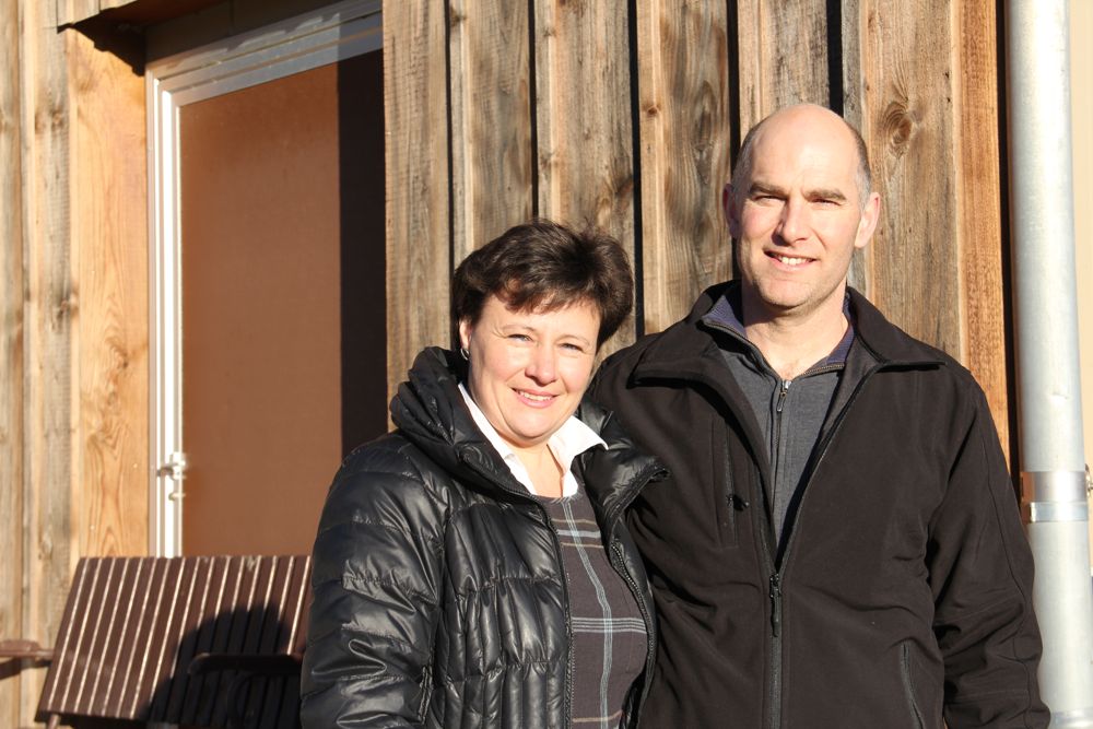 Damaris und Thomas Münger aus dem bernischen Diemerswil sind mittelgrosse Eierproduzenten, in ihren zwei Ställen ... (Bilder: SBV)