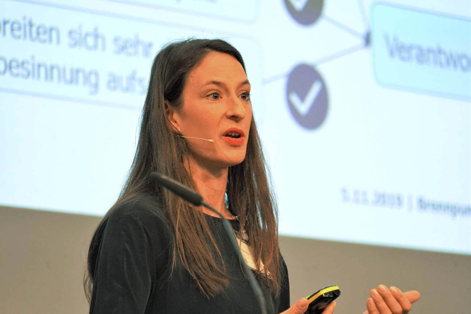 Dr. Mirjam Hauser ist Senior Research Manager bei GIM. Sie weiss dass die städtische Bevölkerung wieder vermehrt wissen will, woher ihre Produkte kommen. (Bild mr) &nbsp;