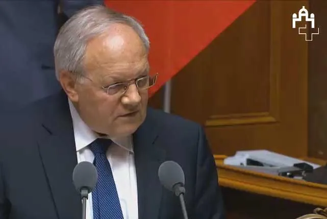 d7da5a2abcd1c8a8b96a80eed94c5133bd9dc70e Johann Schneider-Ammann bei der Beantwortung der Frage zur Gesamtschau am letzten Montag im Nationalrat. (Bild Screenshot)