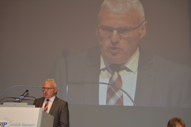 ZMP-Präsident Thomas Oehen in Aktion.  (Bild aem)