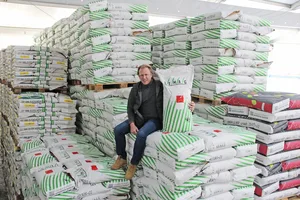 Adrian Krähenbühl, Geschäftsführer der Semag, rechnet bei der Planung der Saatgutvermehrung immer einen Puffer von 25 Prozent als Reserve ein.