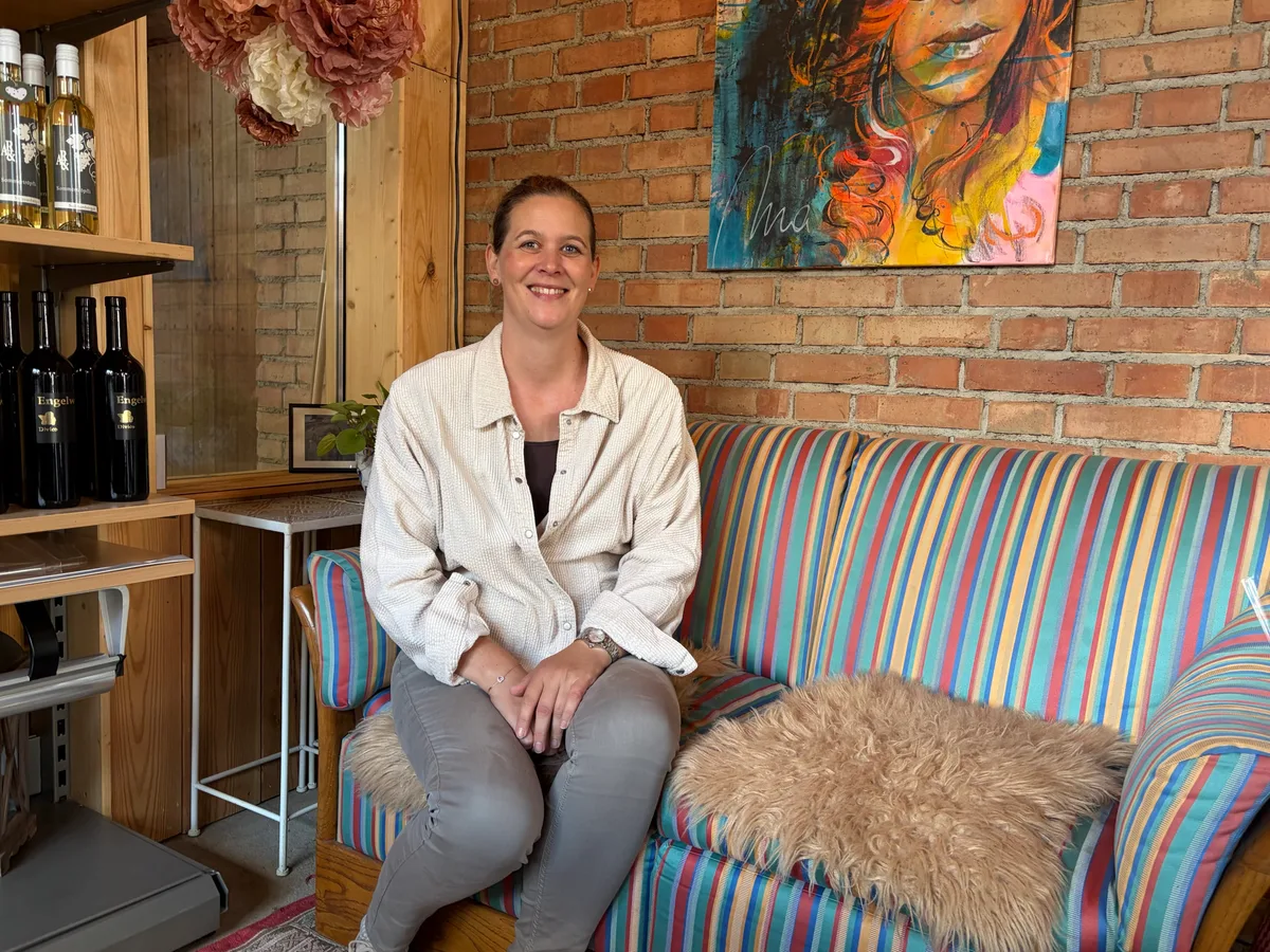 Katja_Krech Katja Krech in ihrem gemütlich eingerichteten Hofcafé ausserhalb von Frauenfeld.