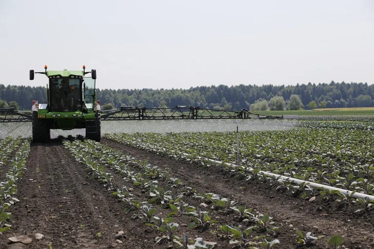 c44cb6bc16b62e85c503436c8fa1ff112189e90d Swisscofel hält die beiden Initiativen für den falschen Weg im Umgang mit Pflanzenschutz. (Bild ji/lid)