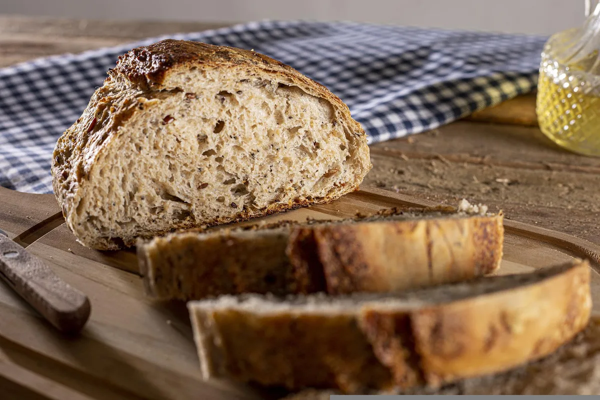 bread-gb2bd7ef4e_1920 Nur Fr. 4.20 mehr müsste ein Haushalt pro Jahr für gerechte Brotgetreidepreise ausgeben