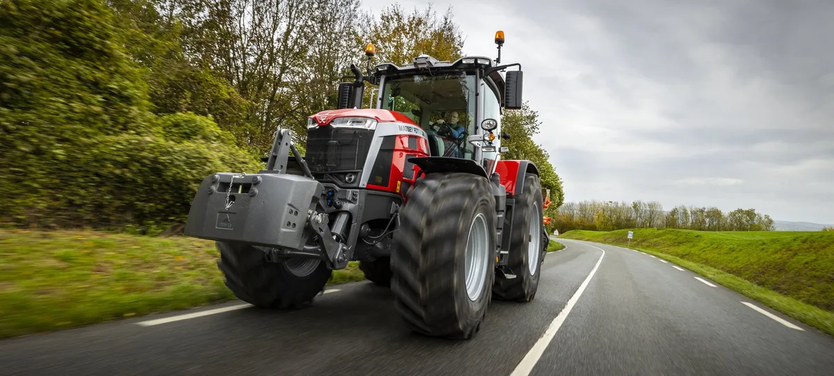 Der Massey Ferguson 8S ist die Farm Machine 2022 in der Kategorie Traktor