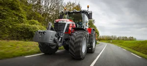 Bei der Serie 8S hat MF alles neu gemacht: Kabine, Design, Motor, Getriebe, Elektronik.