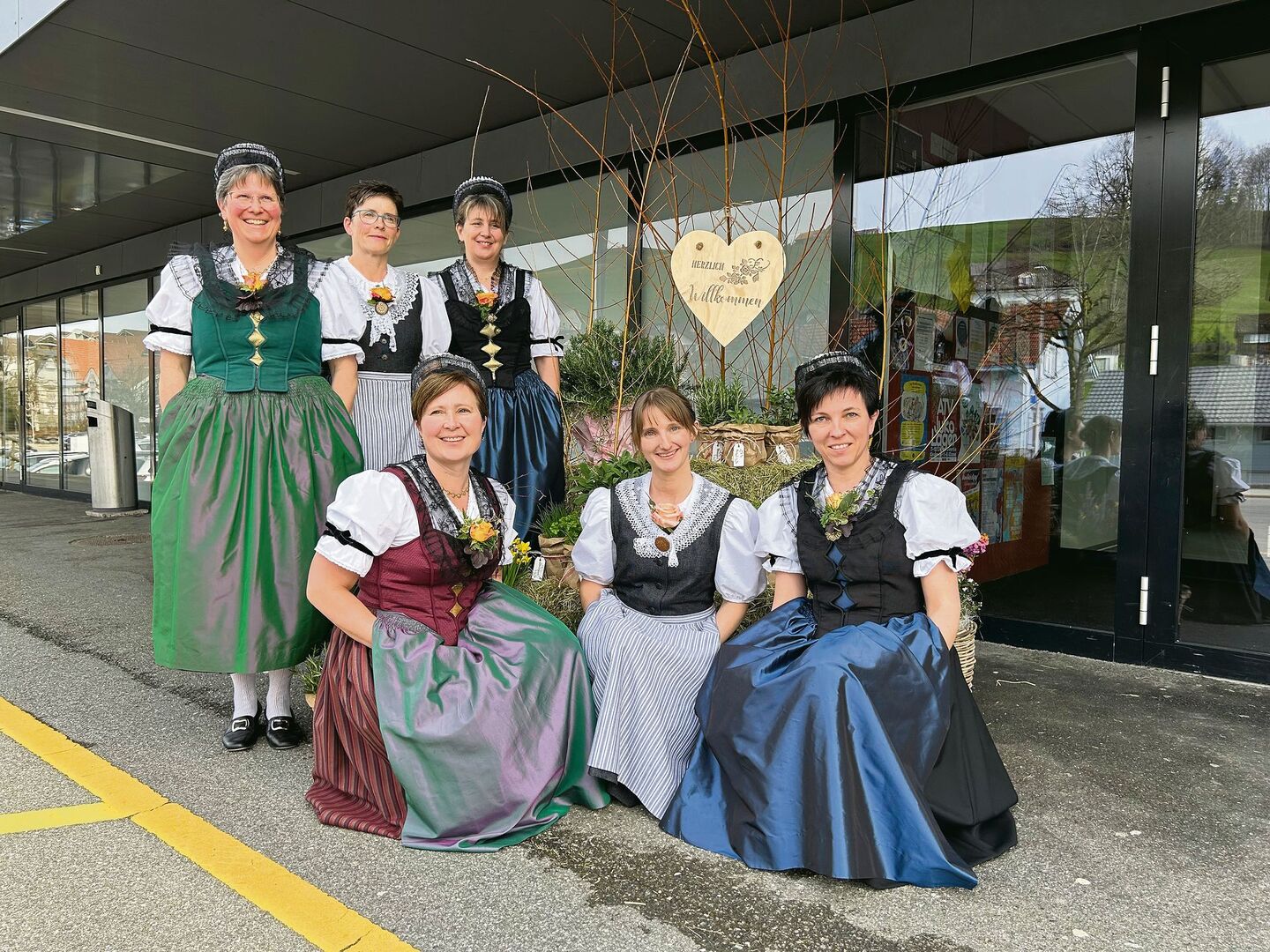 Simone Bischofberger, Heidi Frischknecht, Margrit Holderegger (hinten v. l.), Ruth Tanner, Corinne Stricker und Rita Buff (vorne v. l.)