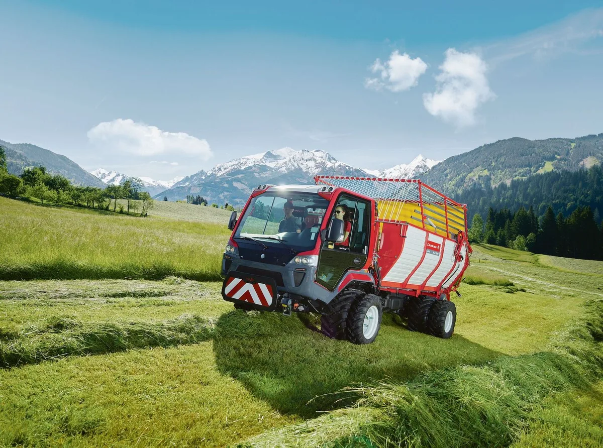 504df29e7f31c298b51510506cbc07f1cd2f497340ed8c296865c1c04b0884bf Der Unitrac 122 L-Drive ist der Spezialtraktor des Jahres 2022