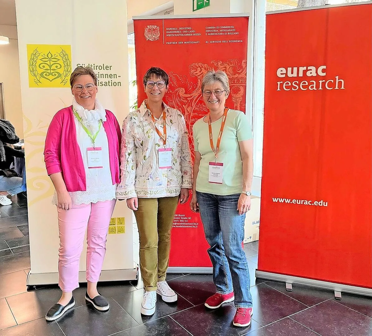 Auch drei SBLV-Vertreterinnen waren an der internationalen Tagung: Gabi Schürch-Wyss, Anne Challandes und Jeanette Zürcher Egloff (v. l.).