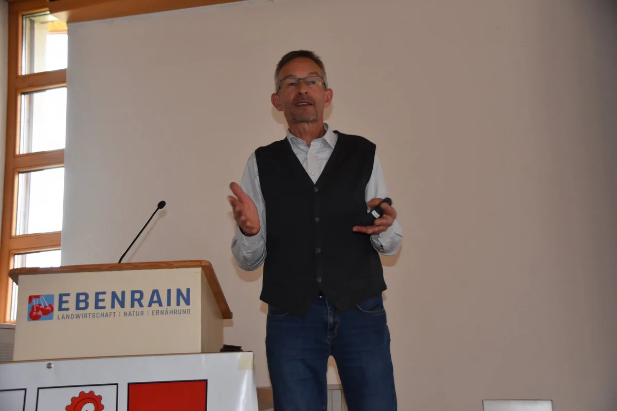 Bio Nordwestschweiz diskutiert über Versammlungstermin, Lizenznehmende und Agrarpolitik