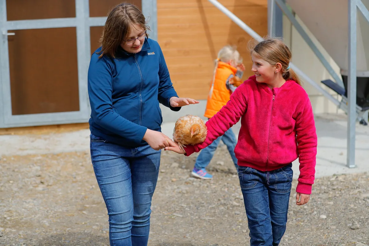 _45I9253 Tag der offenen Hoftüren: Zu Besuch auf dem Bauernhof