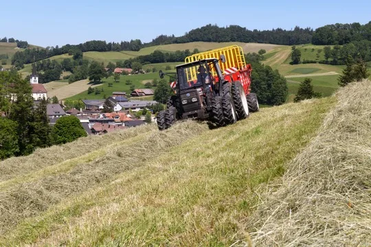 heujahr-2021_urs-kiener Zwei Heumilch-Bauern über das schwierige Heujahr 2021