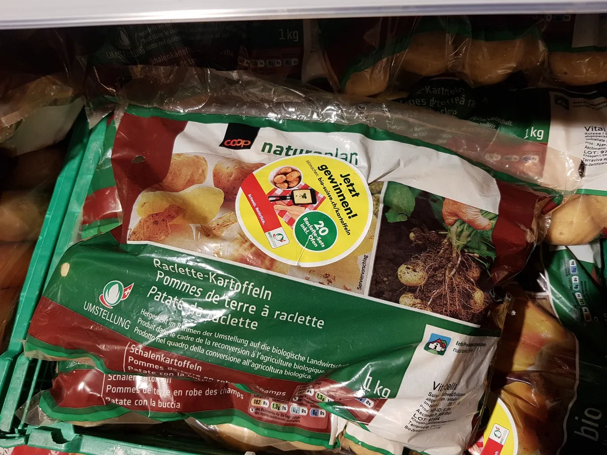 c2deaa05730fc48c80a4215ddb835f39228ebe36 Wettbewerbe sollen die Konsumenten dazu animieren, mehr Bio-Kartoffeln zu kaufen. (Bild Bio Suisse)