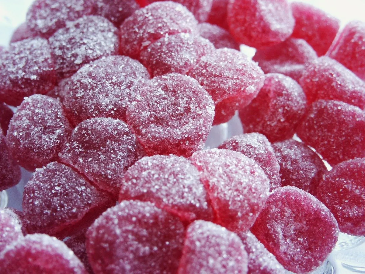 8717eca9a690e25add37a161bea90e9bd41d1346 Passend zur Pandemie wurden zwar mehr von Swissmedic registrierte Zuckerprodukte gekauft, das kann die gesamte Bilanz aber kaum aufhellen. (Bild 1045373 / Pixabay)