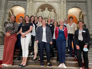 Das Bundeshaus wird Ende Oktober ganz in Frauenhand sein. Im Vorfeld tagen die acht Kommissionen, hier die 15 Mitglieder der Landwirtschafts-Kommission.