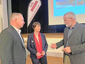Fleischkonsum ausser Haus gab zu reden: Anicom-Geschäftsleiter Christian Probst, Verwaltungsrätin Tanja Müller und Gastreferent Adrian Schärz, Transgourmet (v. l.).