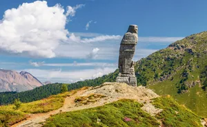 Vom Steinadler auf dem Simplon-Pass aus gehen viele attraktive Wanderwege ab.