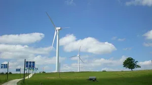 Windräder auf dem Mont Crosin im Berner Jura: Windenergie wird in der Schweiz noch wenig genutzt. Grund dafür sind unter anderem viele Einsprachen gegen laufende Projekte.