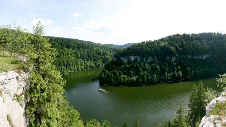 b986a7850c22700d50f0db43d41e908da3925413 Doubs Lac des Brenets