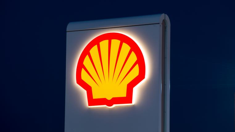 Shell-Logo leuchtet im dunkeln