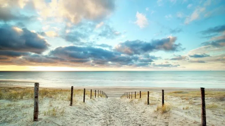 9a5c4845e2f400ccc3f0504cc1402d1d4163aa14 Nordsee in Holland