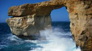 Das berühmte und beliebte Felsentor «Azure Window» auf der zu Malta gehörenden Insel Gozo ist nicht mehr.