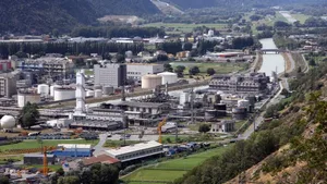 Das Lonzawerk in Visp: Jahrelang soll man dort von der Gewässerverschmutzung gewusst und nichts unternommen haben.