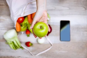 Smartphones haben die Gesellschaft nicht nur positiv verändert. Manche Apps sind aber richtig sinnvoll..